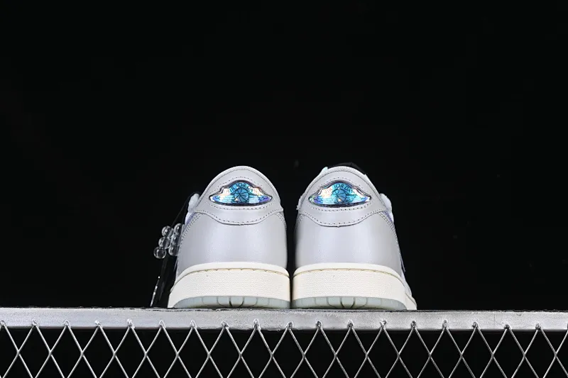 All Categories Air Jordan Jordan Series Basketball Shoes Air Jordan 1 Low G Version Pure Original Air Jordan 1 Low OG "CNY" AJ1 Joe 1 Year of the Snake Limited Silver Snake Low-top Retro Basketball Shoes HF3144-100